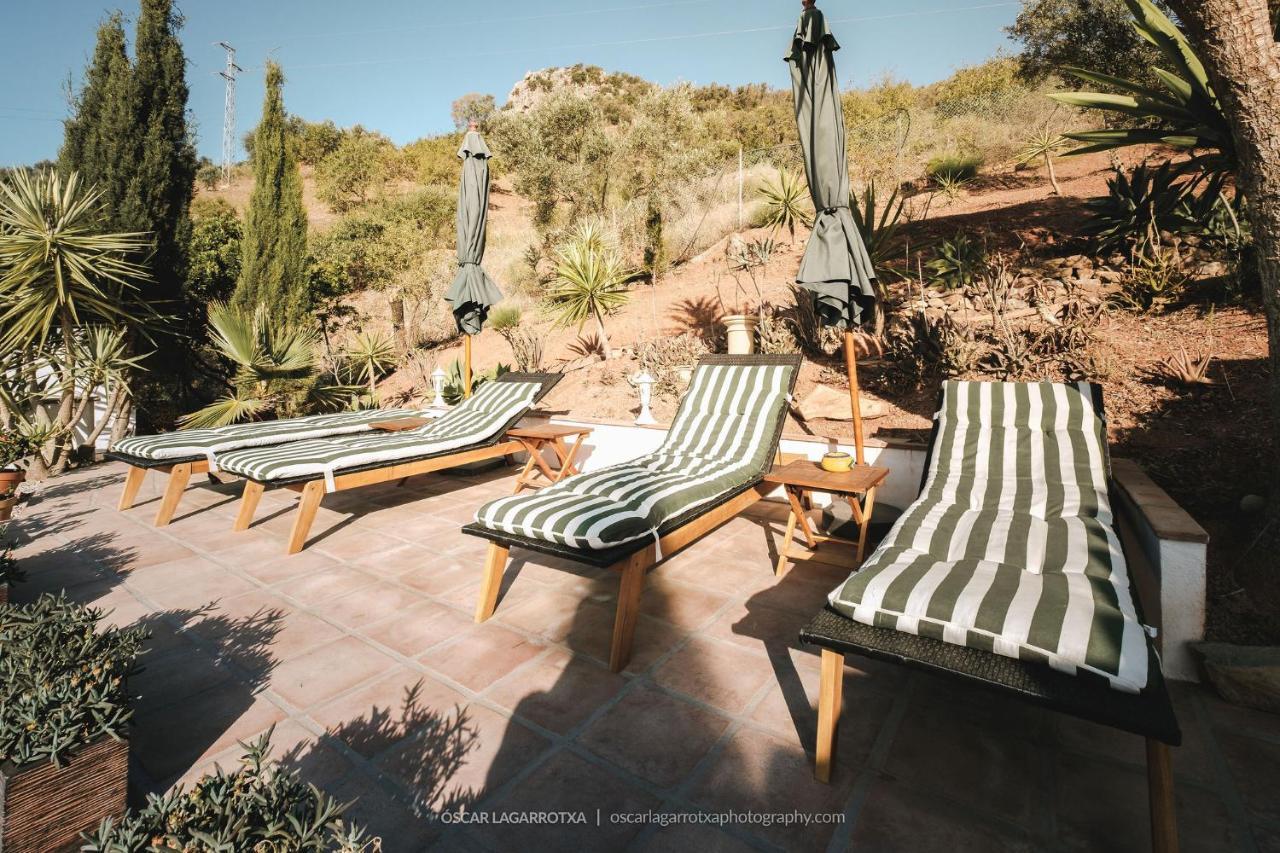 B&B Cortijo Loma Leon Cutar 外观 照片